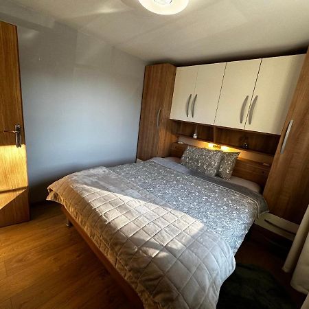 Apartman Veronika Vrsi Buitenkant foto