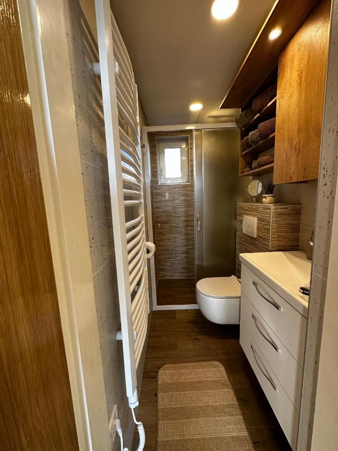 Apartman Veronika Vrsi Buitenkant foto